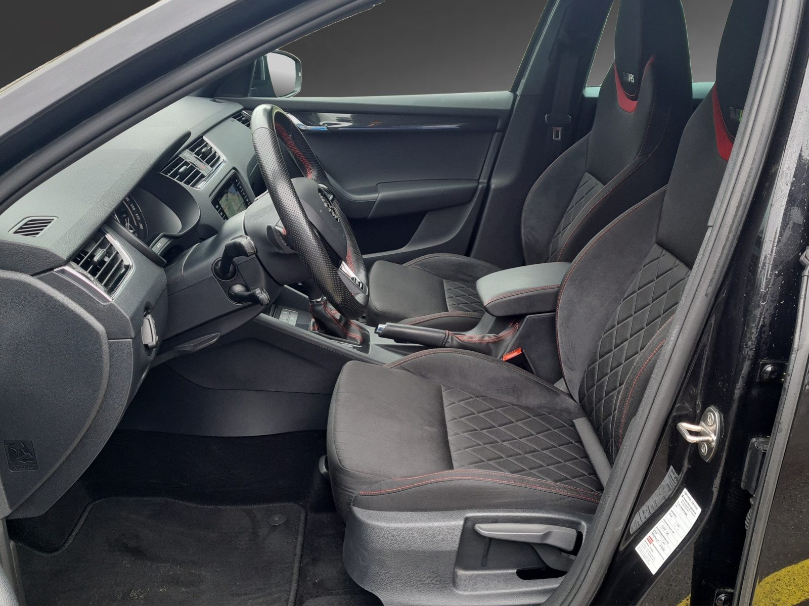 SKODA OCTAVIA COMBI RS 4x4 "PRAG" (NETTO), Diesel, Occasion / Utilisé, Automatique - 6