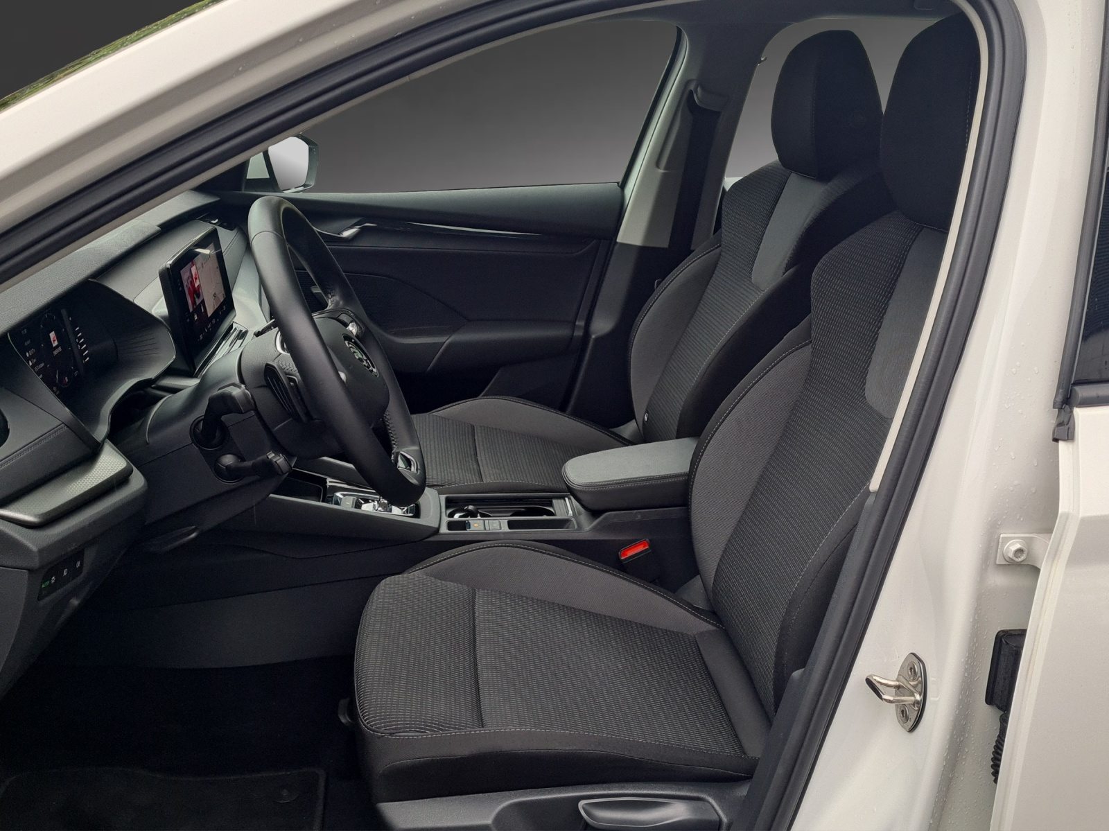 SKODA Octavia Ambition, Diesel, Occasion / Utilisé, Automatique - 6