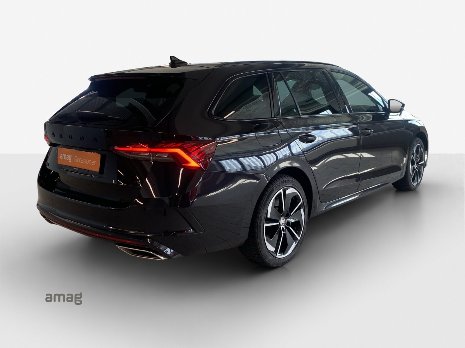 SKODA Octavia RS iV Plug-in-Hybrid (Netto), Voll-Hybrid Benzin/Elektro, Occasion / Gebraucht, Automatik - 6