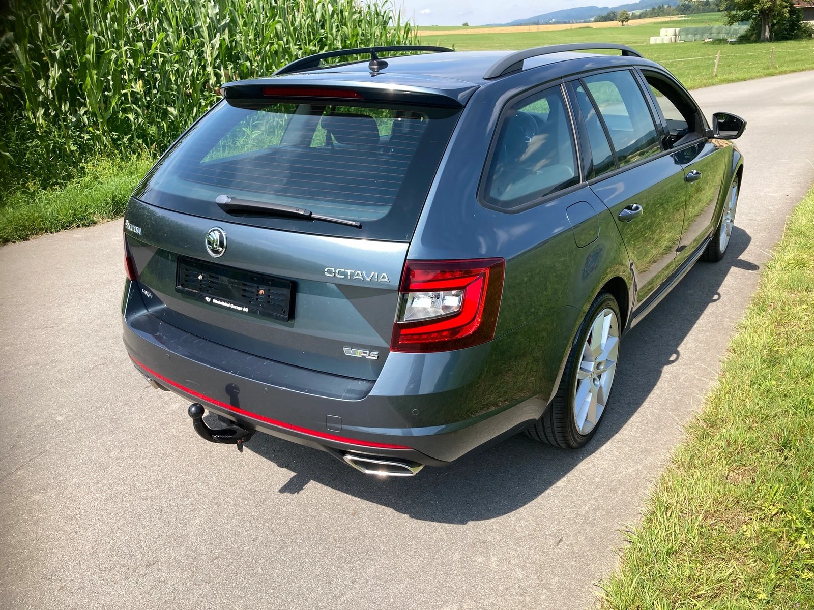 SKODA Octavia Combi 2.0 TDI RS 4x4 DSG mit Anhängerkupplung, Diesel, Second hand / Used, Automatic - 3