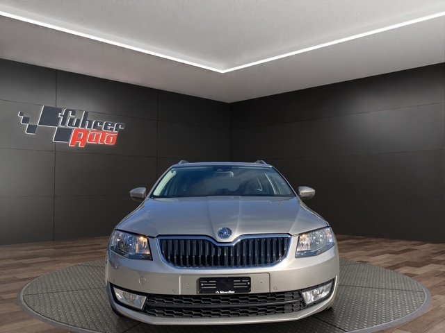 SKODA Octavia Combi 2.0 TDI L & K 4x4, Diesel, Second hand / Used, Manual - 3