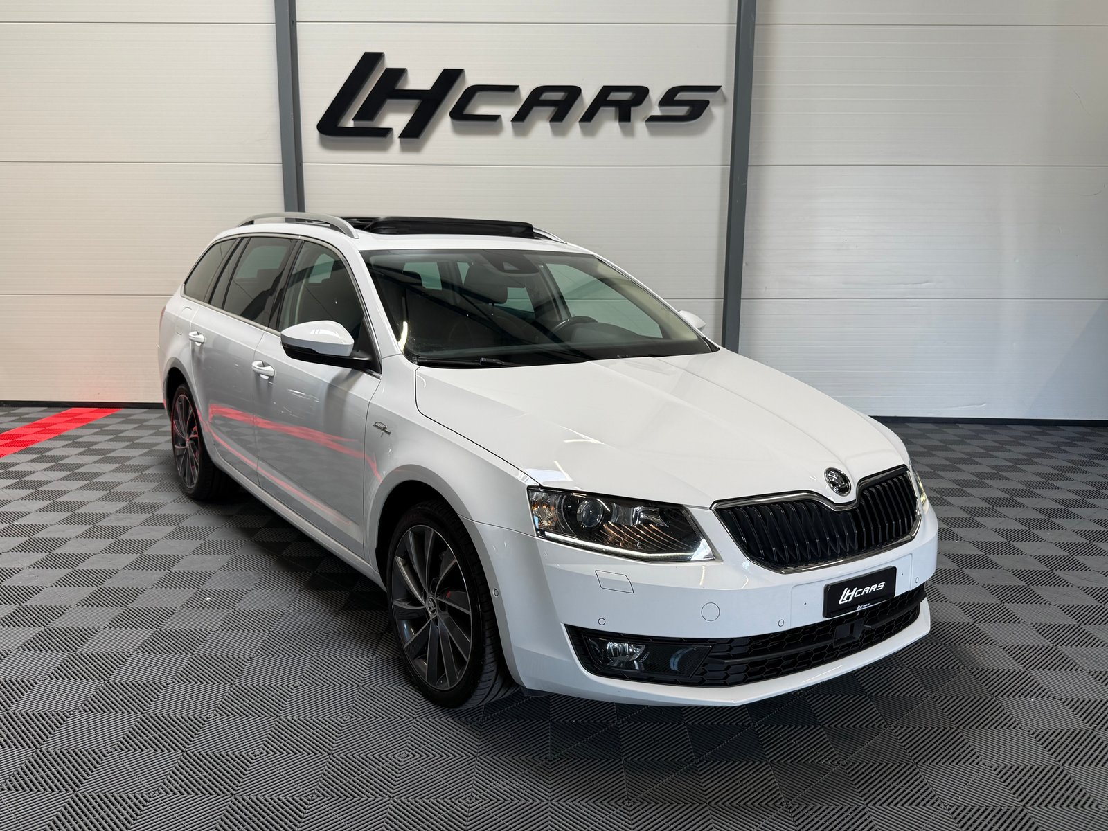 SKODA Octavia Combi 2.0 TDI 184 L K 4x4 DSG, Diesel, Second hand / Used, Automatic - 6