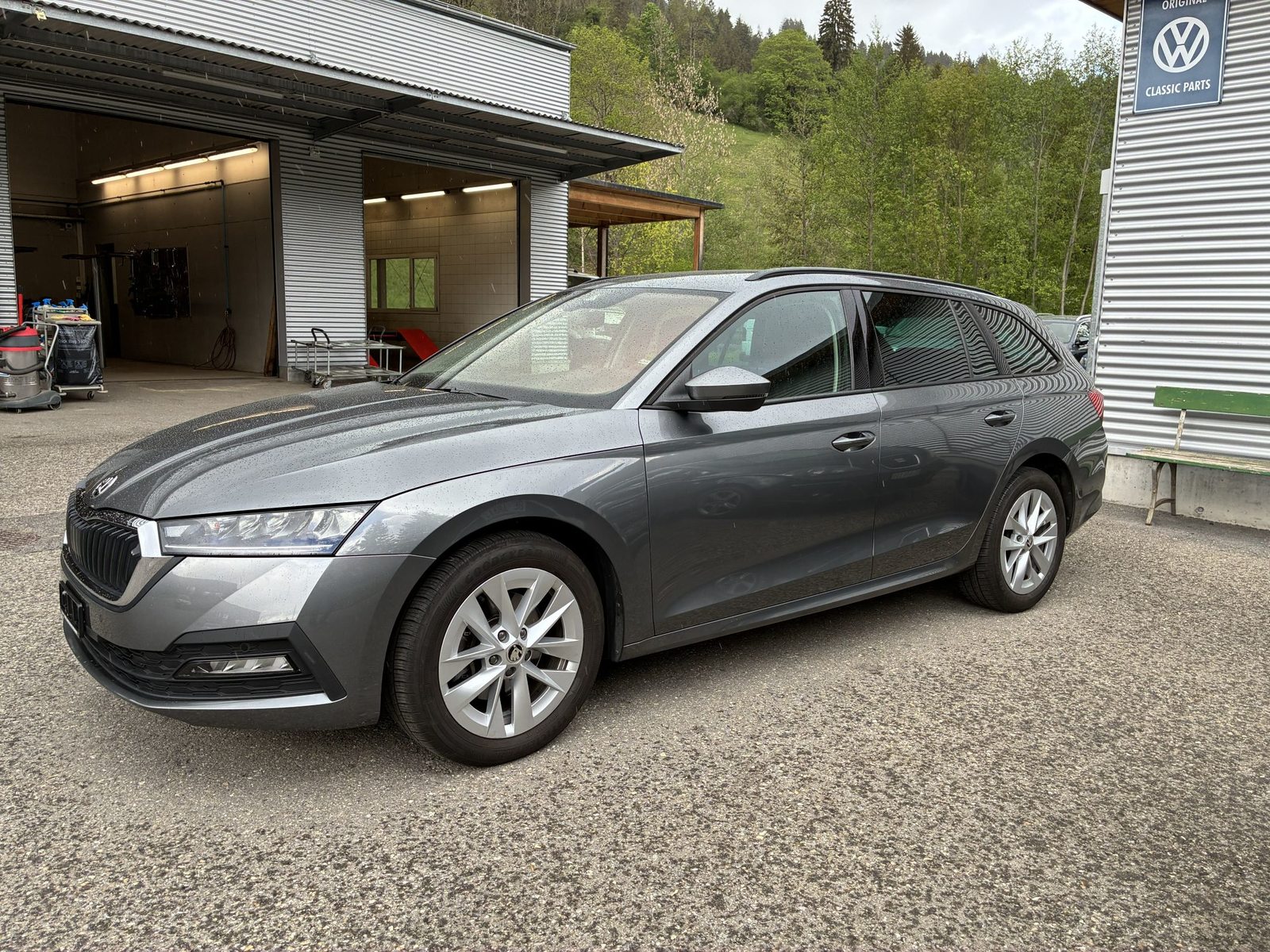 SKODA Octavia Ambition, Essence, Occasion / Utilisé, Automatique - 2