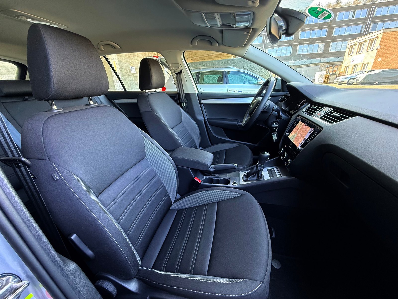 SKODA Octavia Combi 1.5 TSI Soleil DSG-Automat, Benzin, Occasion / Gebraucht, Automatik - 6