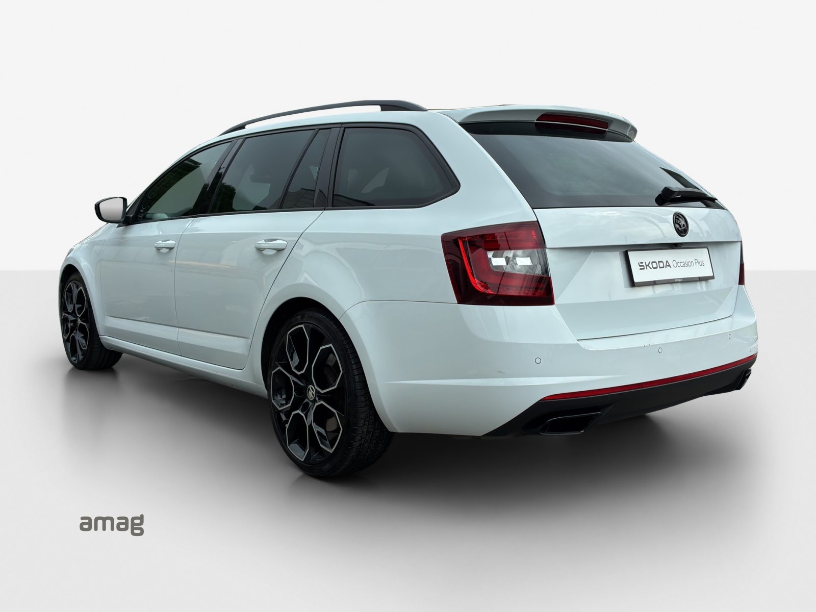 SKODA OCTAVIA Combi RS, Benzin, Occasion / Gebraucht, Automatik - 3
