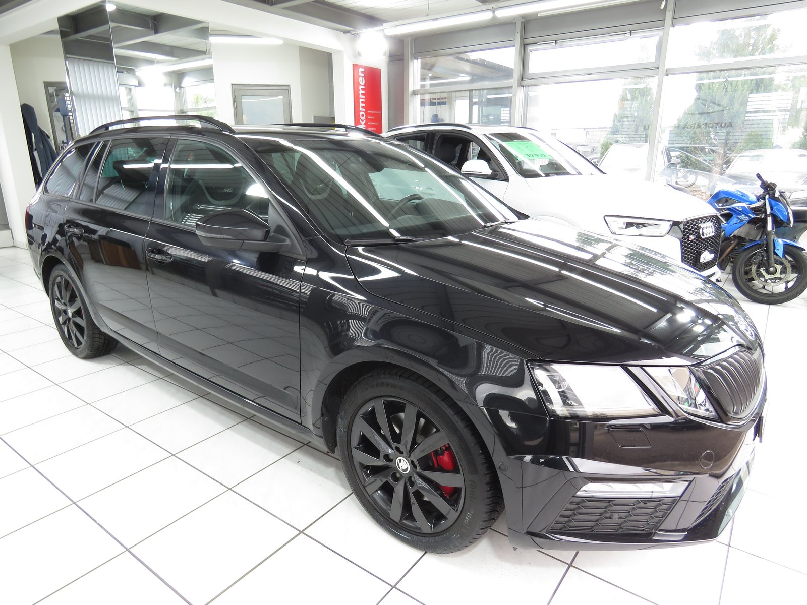 SKODA Octavia Combi 2.0 TDI RS 4x4 DSG, Diesel, Occasioni / Usate, Automatico - 3