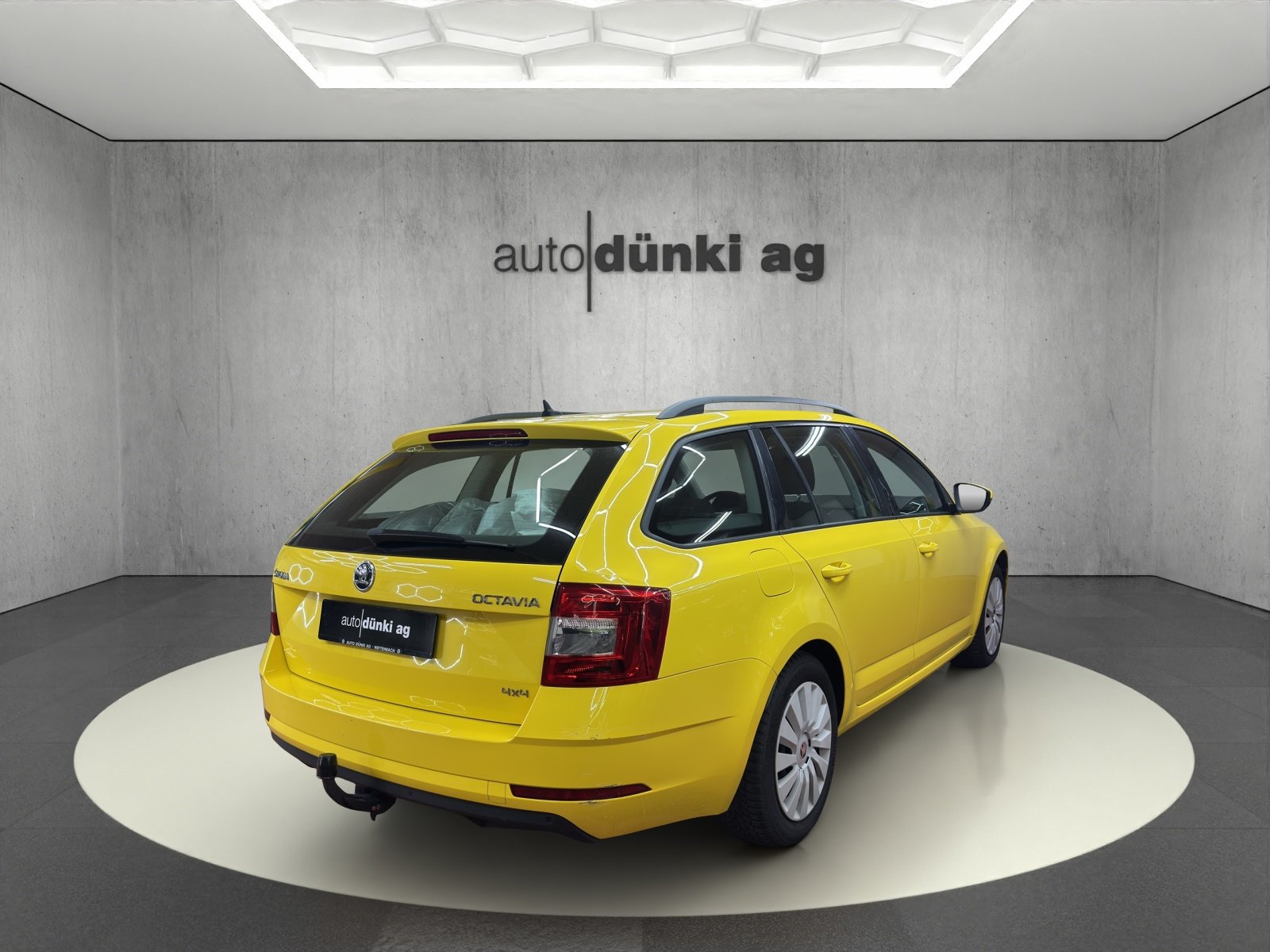 SKODA Octavia Combi 2.0 TDI Ambition 4x4 DSG, Diesel, Occasioni / Usate, Automatico - 4