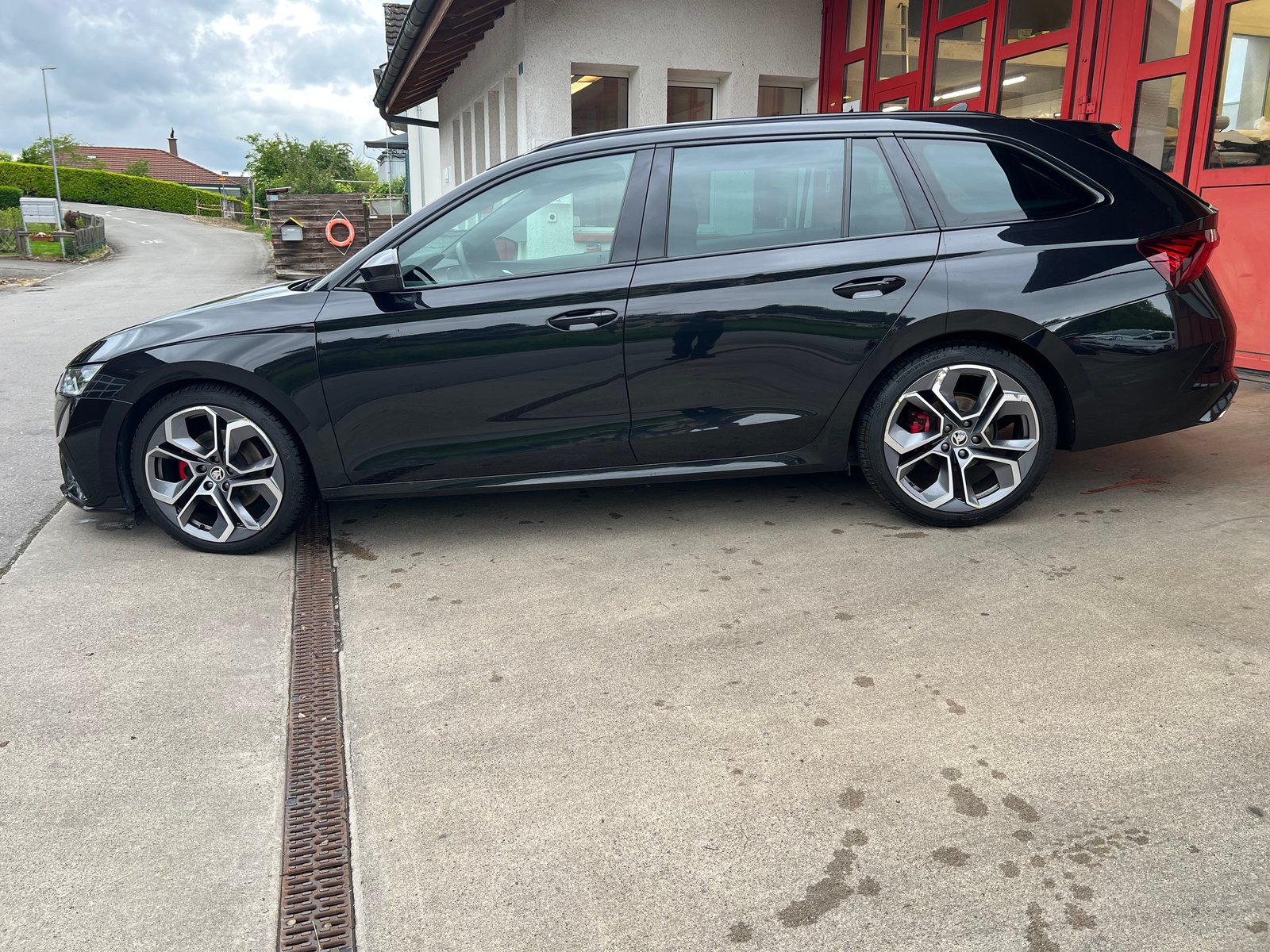SKODA Octavia Combi 2.0 TDI DSG RS 4x4, Diesel, Occasion / Utilisé, Automatique - 3