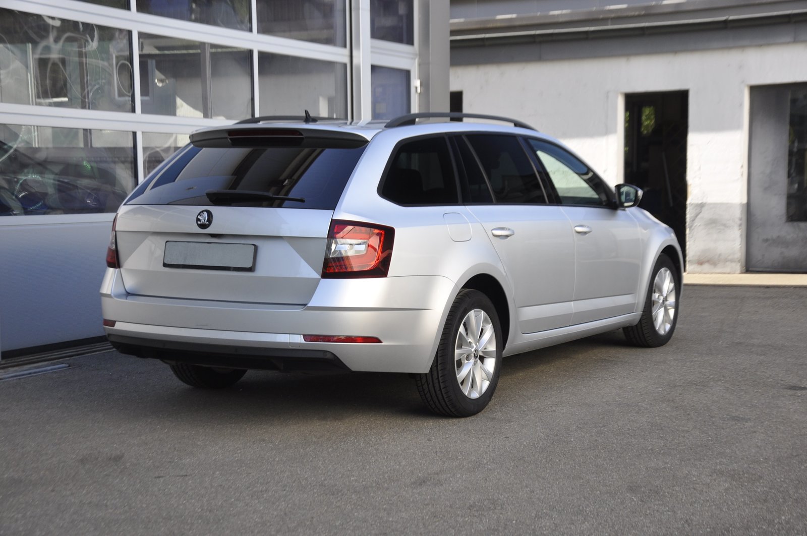 SKODA Octavia Combi 2.0 TDI Style DSG I Anhängerkupplung, Diesel, Occasion / Utilisé, Automatique - 3