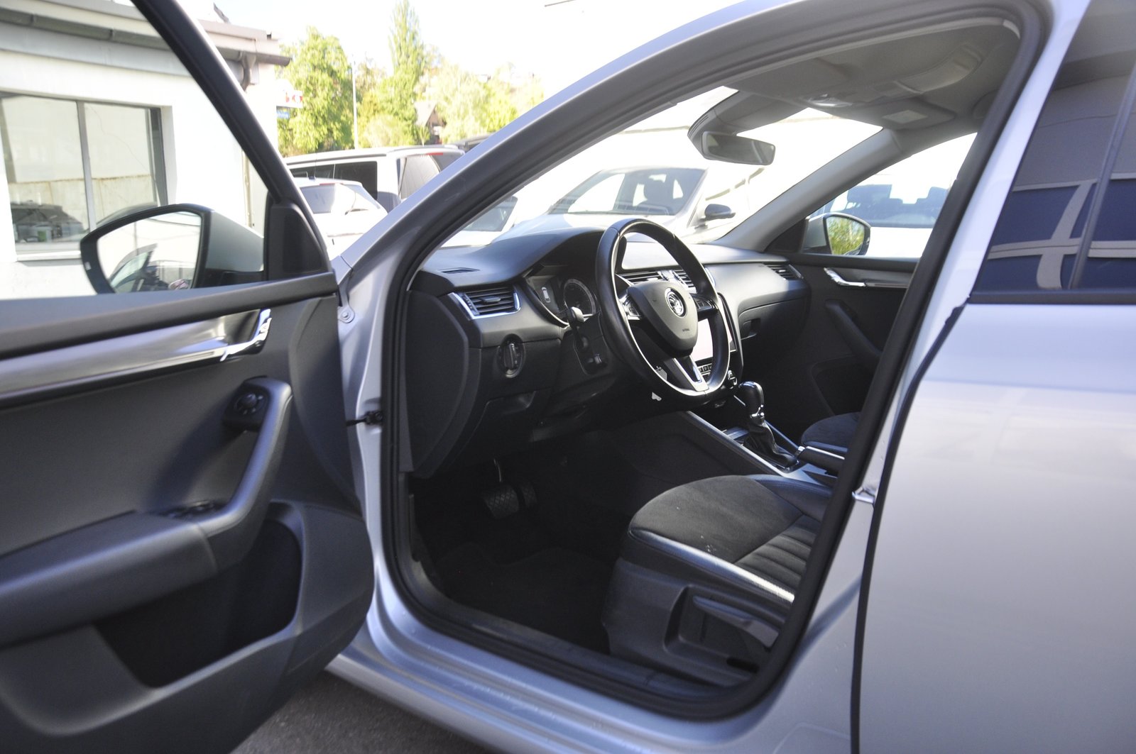 SKODA Octavia Combi 2.0 TDI Style DSG I Anhängerkupplung, Diesel, Occasion / Utilisé, Automatique - 4