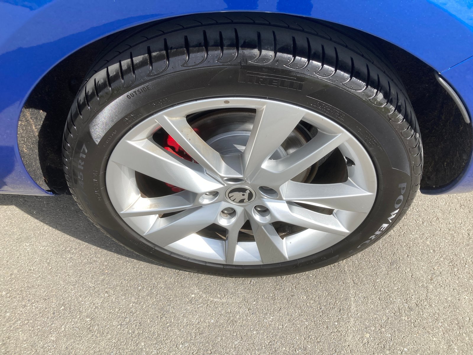 SKODA Octavia Combi 2.0 TDI RS 4x4 DSG mit Anhängerkupplung, Diesel, Occasion / Gebraucht, Automatik - 7