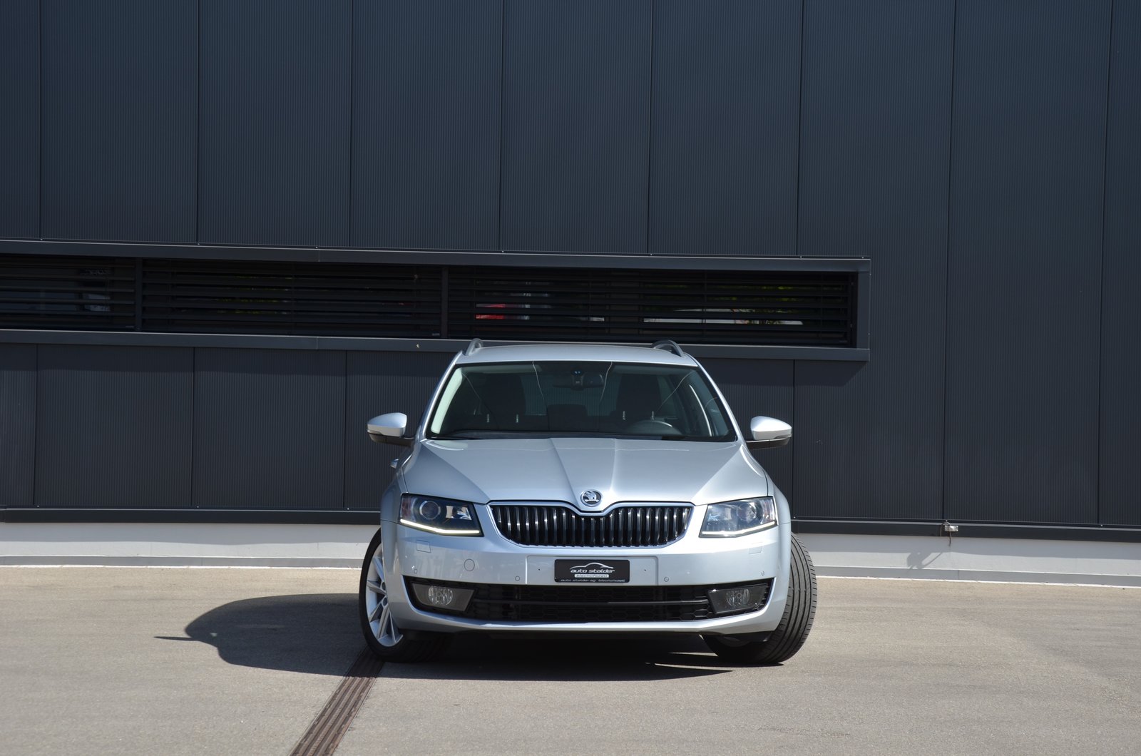 SKODA Octavia Combi 1.8 TSI Elegance 4x4 DSG, Benzin, Occasion / Gebraucht, Automatik - 6