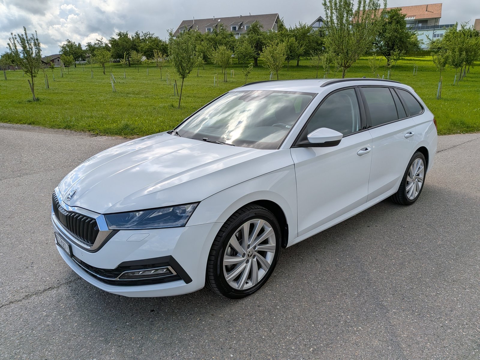 SKODA Octavia Combi 2.0 TDI DSG Style 4x4