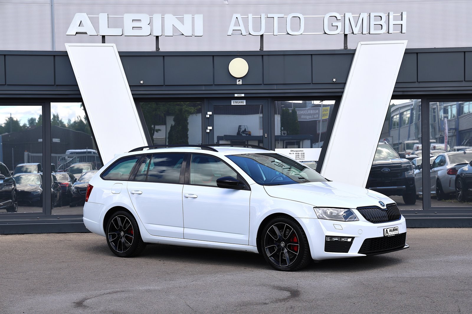 SKODA Octavia Combi 2.0 TDI RS DSG, Diesel, Second hand / Used, Automatic - 3