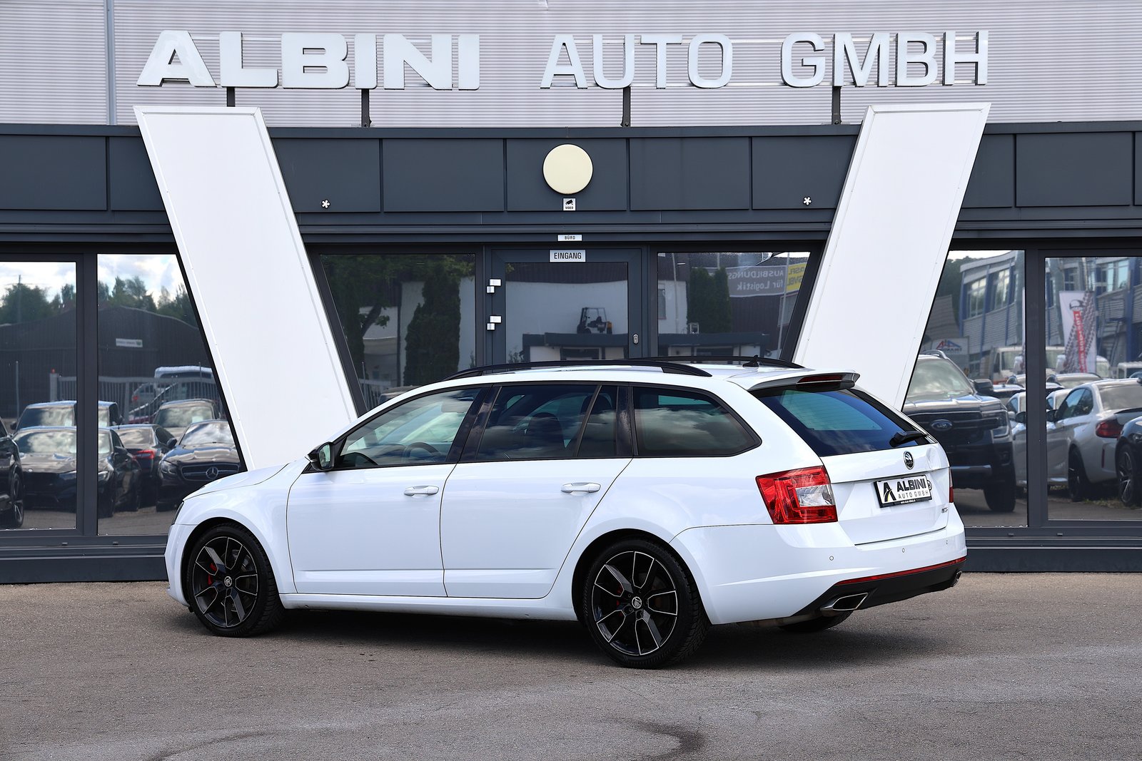 SKODA Octavia Combi 2.0 TDI RS DSG, Diesel, Second hand / Used, Automatic - 5