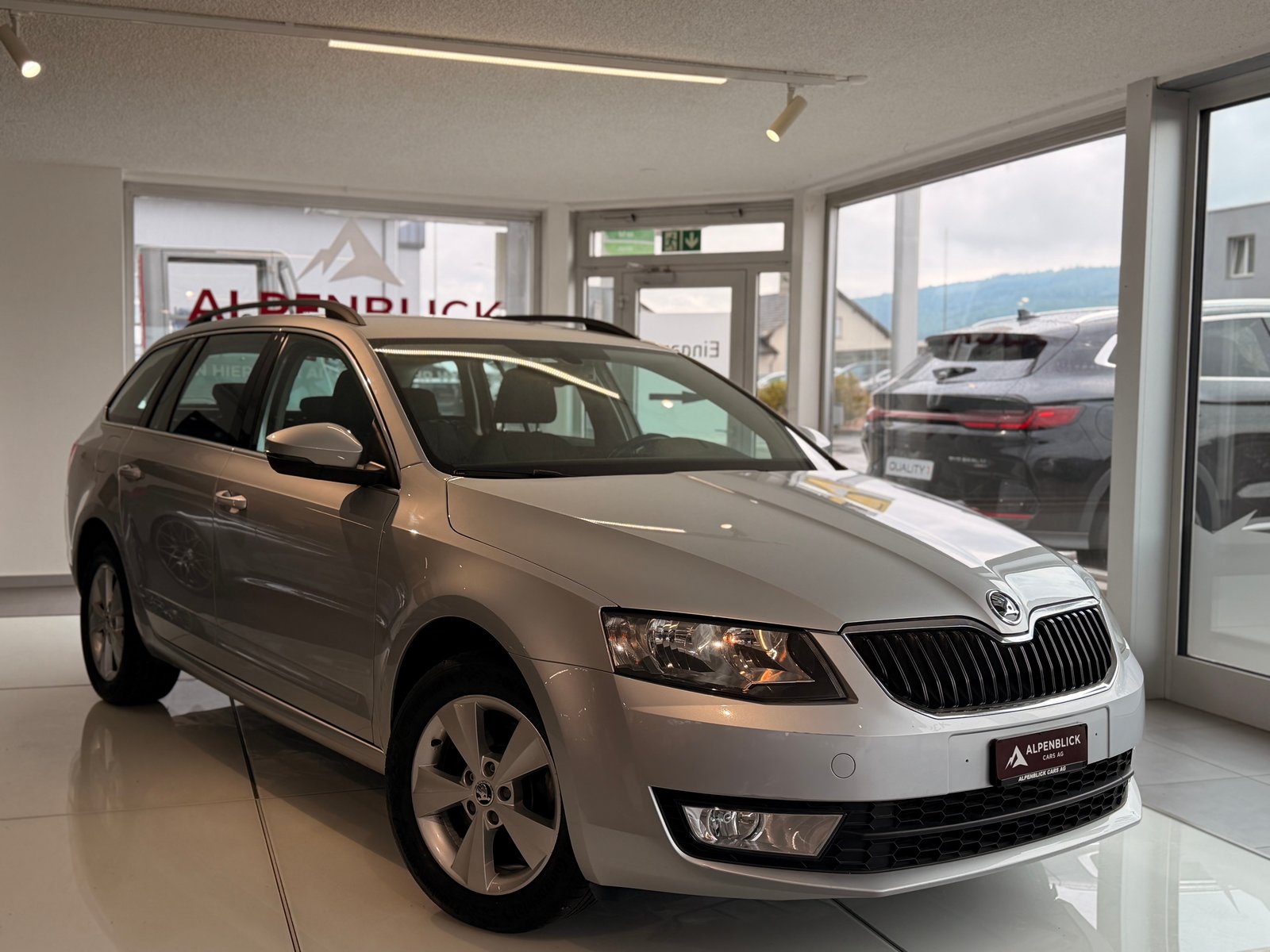 SKODA Octavia Combi 2.0 TDI Ambition 4x4 DSG, Diesel, Occasion / Utilisé, Automatique - 2