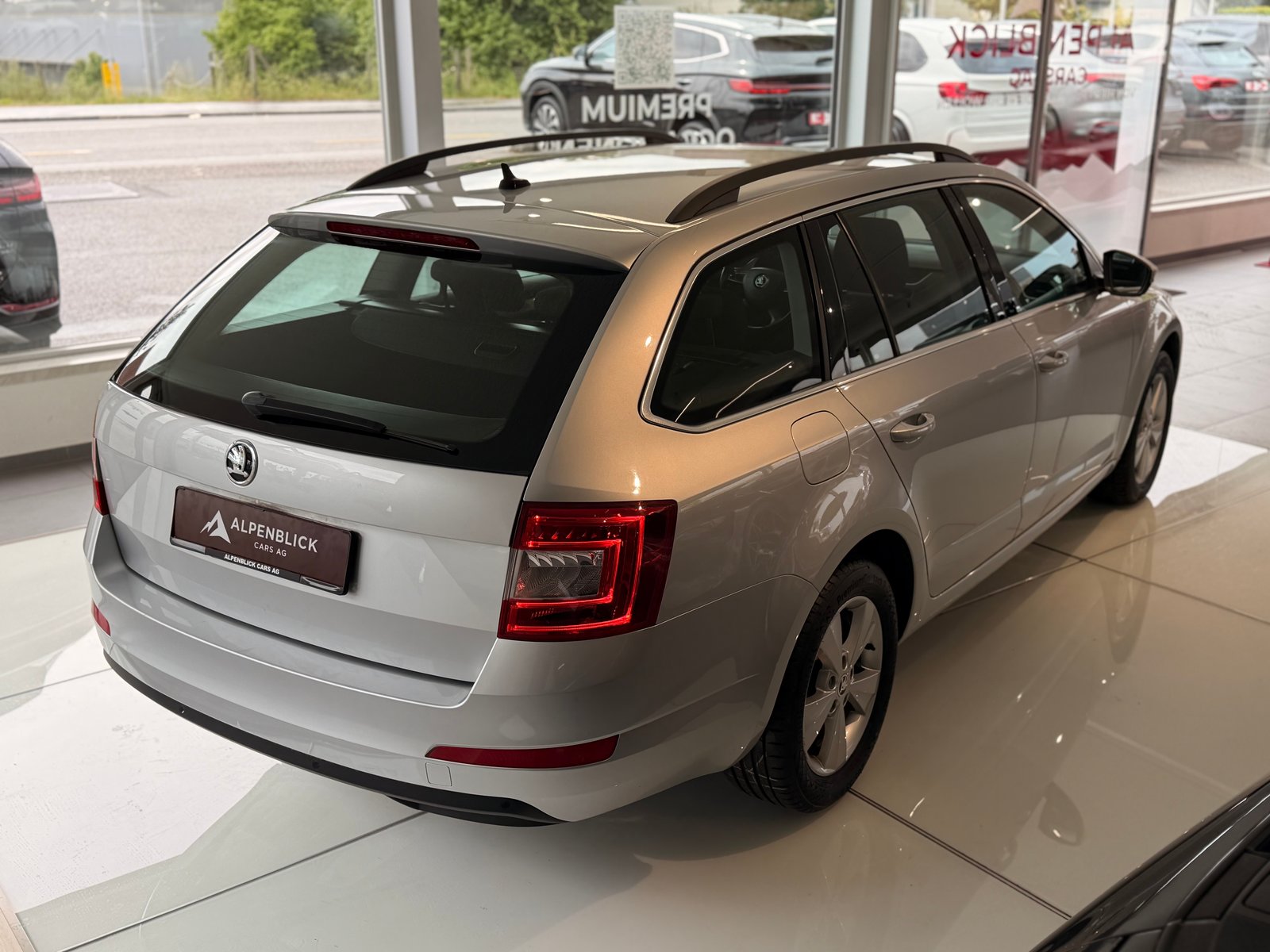 SKODA Octavia Combi 2.0 TDI Ambition 4x4 DSG, Diesel, Occasion / Utilisé, Automatique - 7