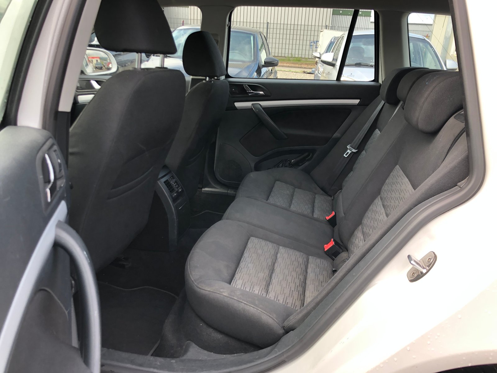SKODA Octavia Combi 2.0 TDI Adventure 4x4 DSG, Diesel, Second hand / Used, Automatic - 7