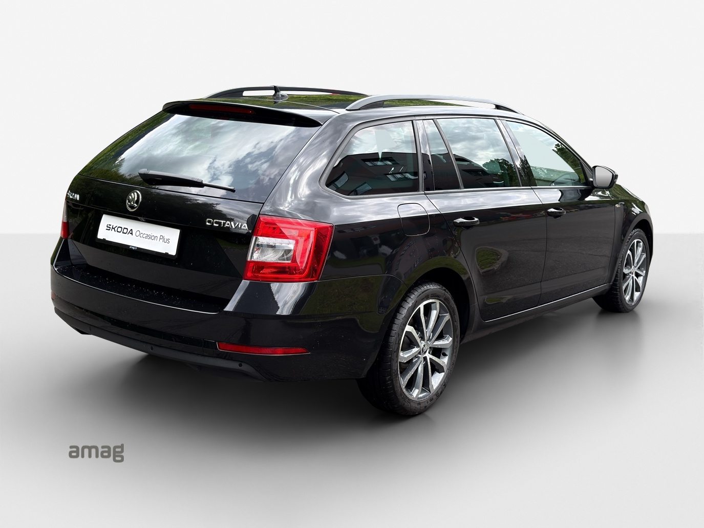 SKODA OCTAVIA Combi Soleil (Netto), Petrol, Second hand / Used, Automatic - 5