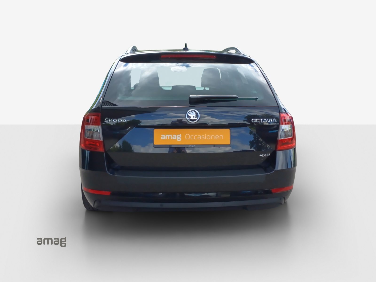 SKODA OCTAVIA Combi Ambition, Diesel, Second hand / Used, Automatic - 4
