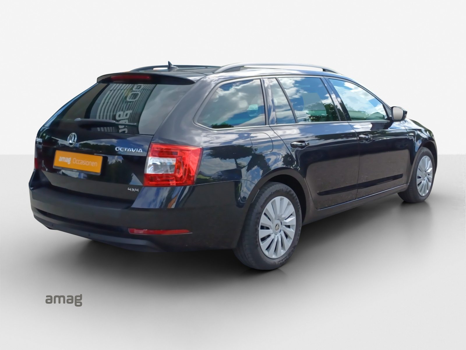 SKODA OCTAVIA Combi Ambition, Diesel, Second hand / Used, Automatic - 5