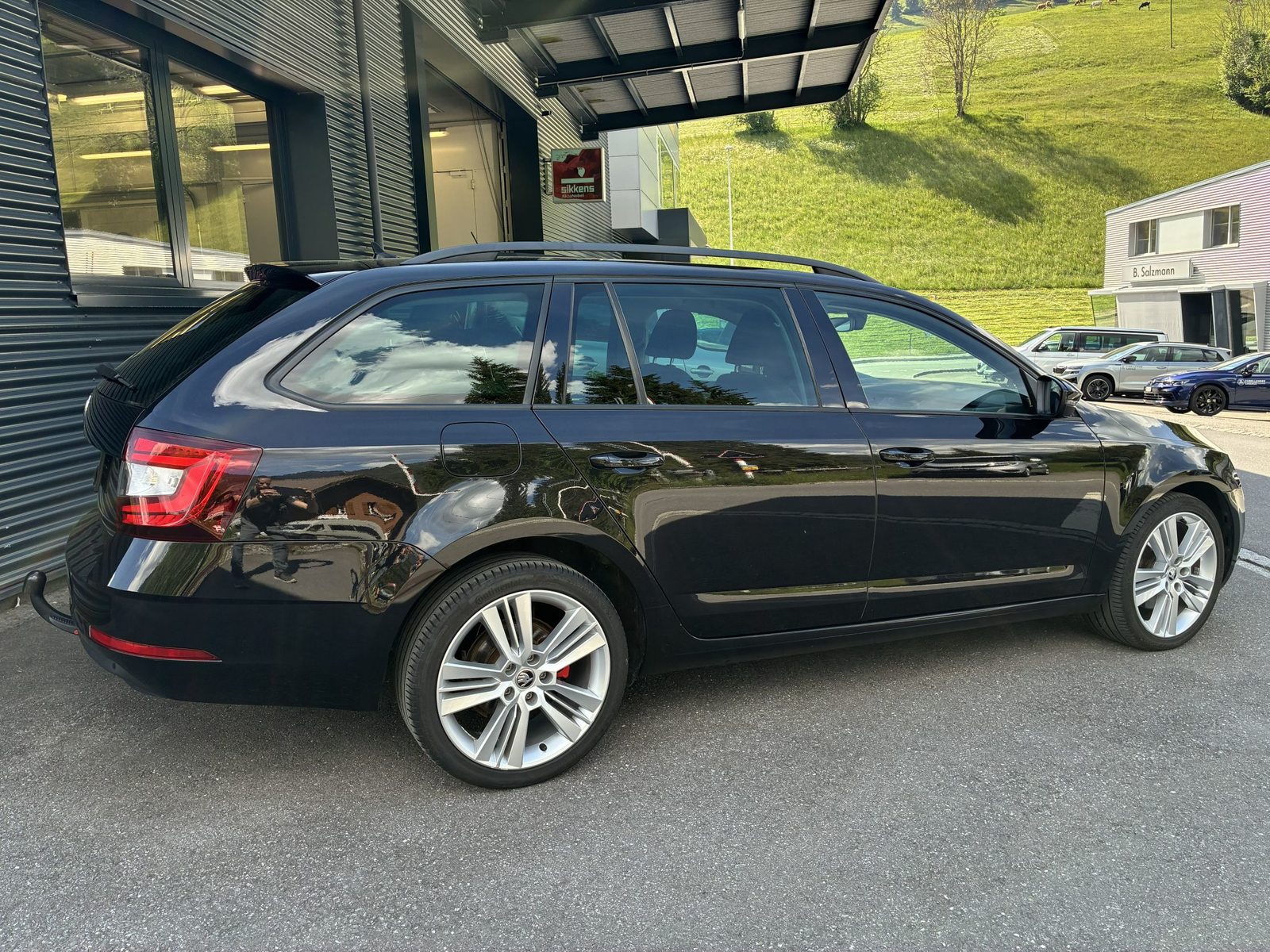 SKODA OCTAVIA Combi Style, Petrol, Second hand / Used, Automatic - 4