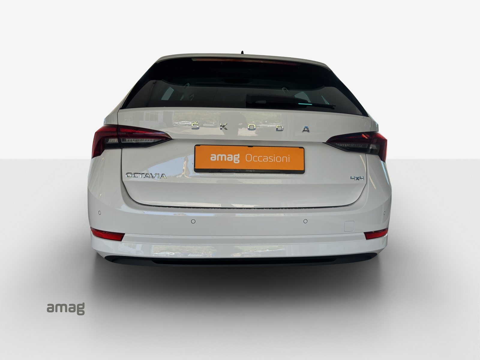 SKODA Octavia Ambition, Diesel, Occasioni / Usate, Automatico - 4