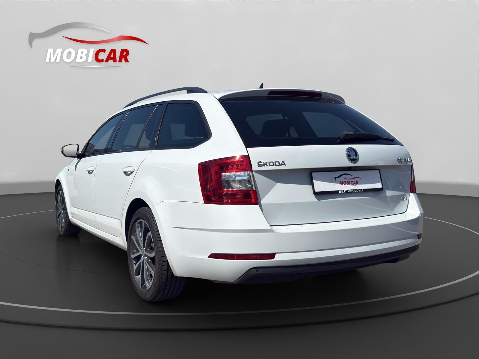 SKODA Octavia Combi 2.0 TSI Soleil 4x4 DSG, Essence, Occasion / Utilisé, Automatique - 3