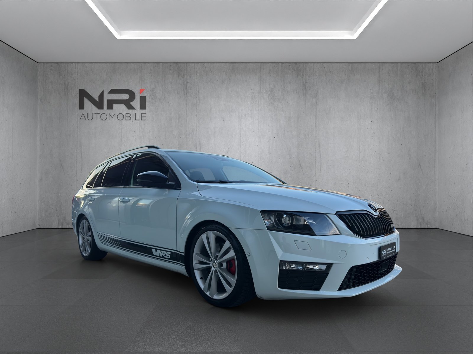 SKODA Octavia Combi 2.0 TDI 184 RS 4x4 DSG, Diesel, Occasion / Gebraucht, Automatik - 3