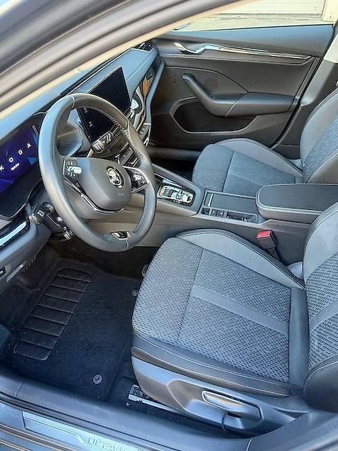 SKODA Octavia Combi 2.0 TDI SportLine 4x4 DSG, Diesel, Occasioni / Usate, Automatico - 4