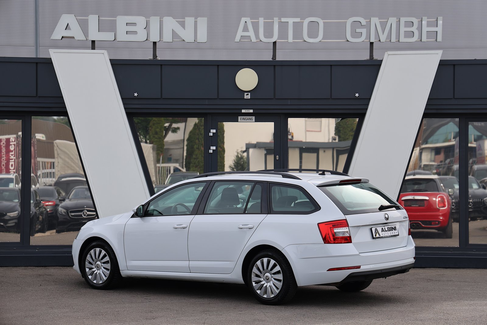 SKODA Octavia Combi 2.0 TDI Ambition DSG, Diesel, Occasioni / Usate, Automatico - 3