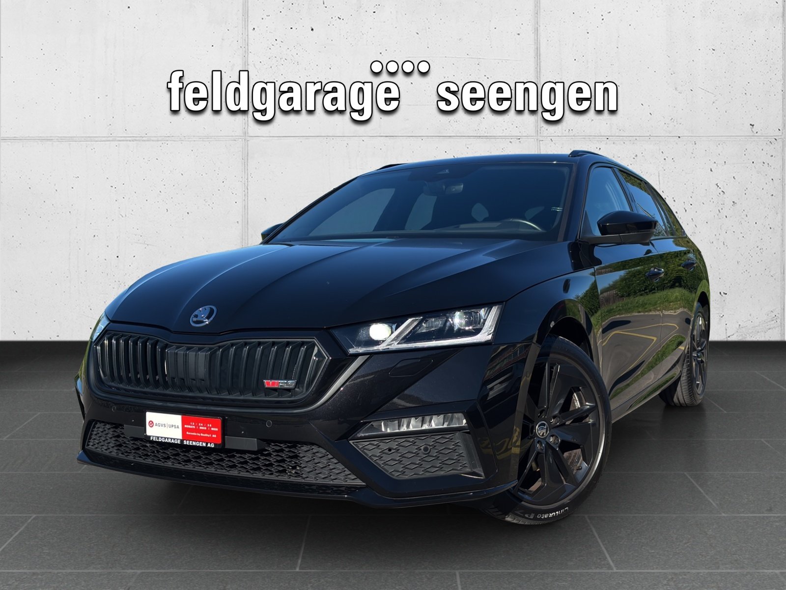 SKODA Octavia Combi 2.0 TDI DSG RS 4x4 mit AHK Vorbereitung,