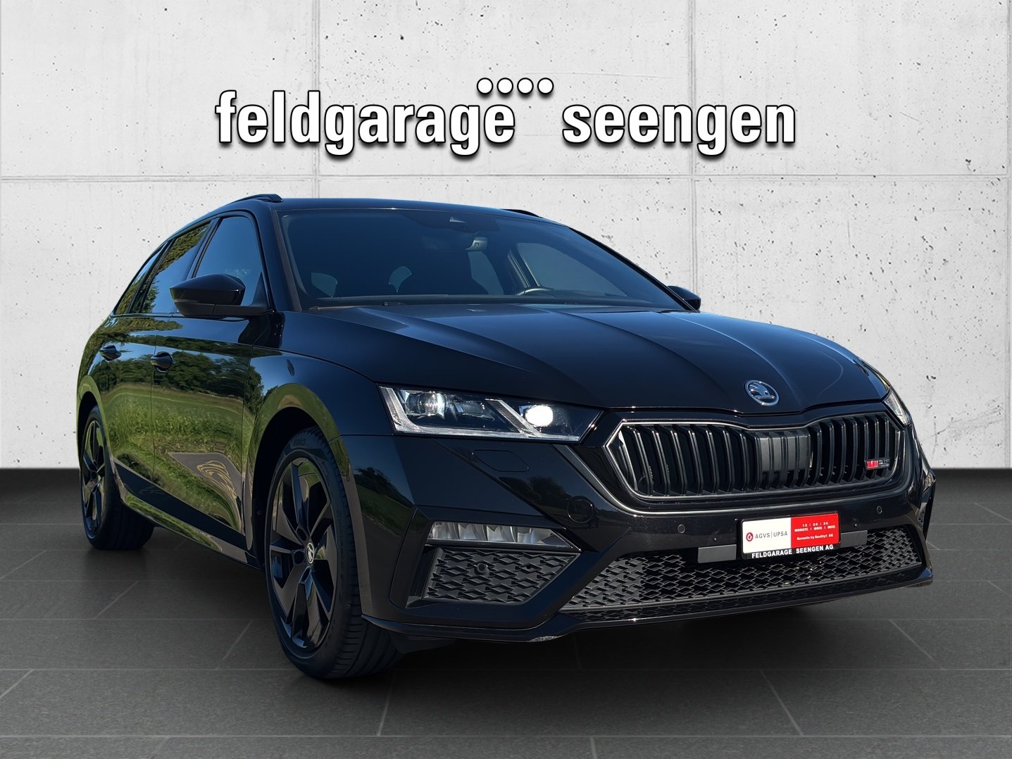 SKODA Octavia Combi 2.0 TDI DSG RS 4x4 mit AHK Vorbereitung,, Diesel, Occasion / Gebraucht, Automatik - 3