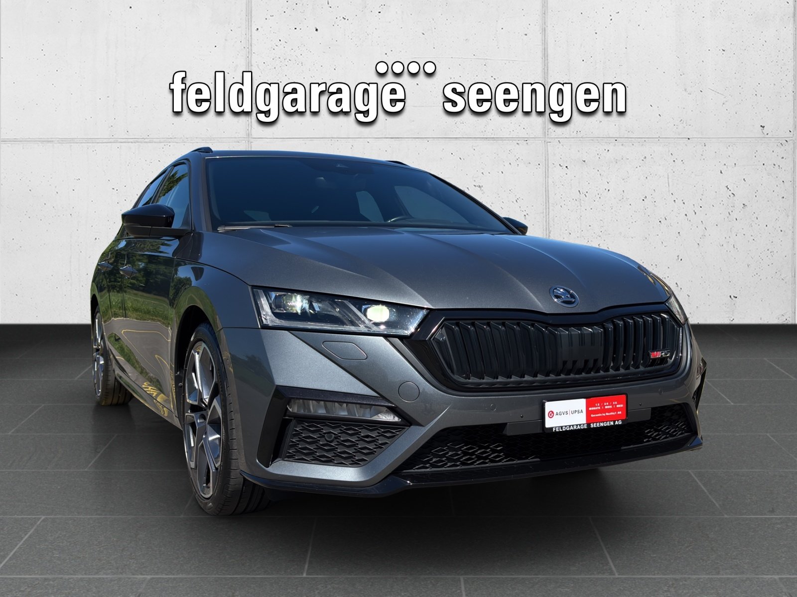 SKODA Octavia Combi 2.0 TSI DSG RS mit AHK, Standheizung el, Benzin, Occasion / Gebraucht, Automatik - 3