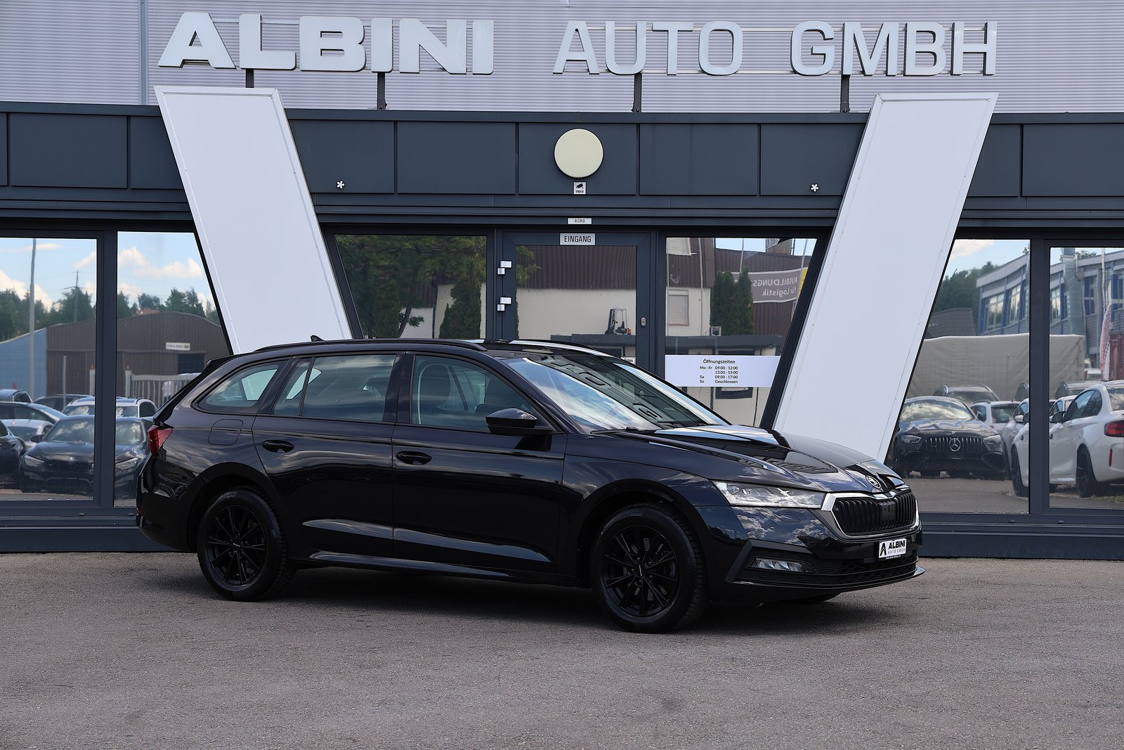 SKODA Octavia Combi 2.0 TDI DSG Ambition 4x4, Diesel, Occasion / Gebraucht, Automatik - 2