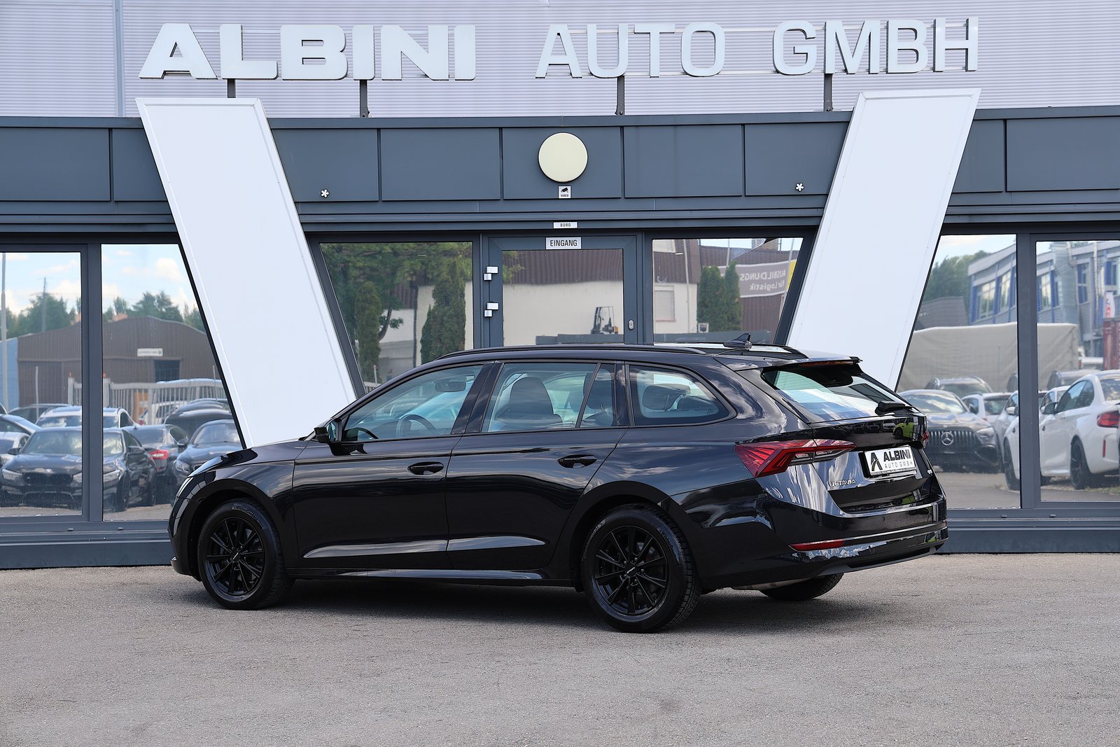 SKODA Octavia Combi 2.0 TDI DSG Ambition 4x4, Diesel, Occasion / Gebraucht, Automatik - 4