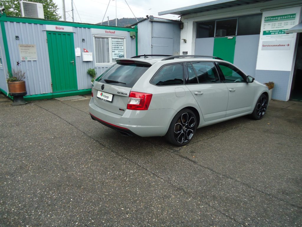 SKODA 2.0 TSI RS230 DSG steelgrey ! !, Petrol, Second hand / Used, Automatic - 3