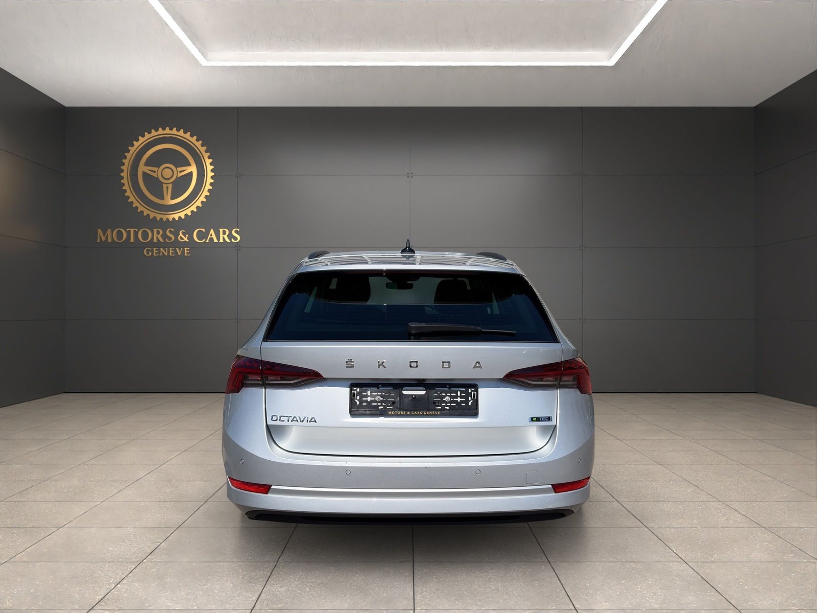 SKODA Octavia Combi 1.5 TSI mHEV DSG Ambition, Hybride Léger Essence/Électricité, Occasion / Utilisé, Automatique - 4