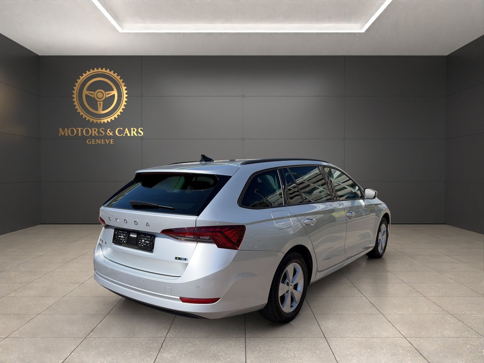 SKODA Octavia Combi 1.5 TSI mHEV DSG Ambition, Hybride Léger Essence/Électricité, Occasion / Utilisé, Automatique - 5