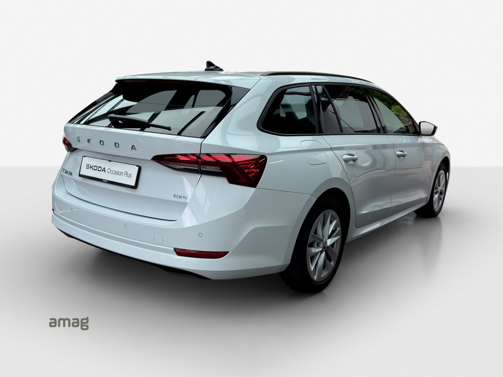 SKODA Octavia Ambition, Benzin, Occasion / Gebraucht, Automatik - 5
