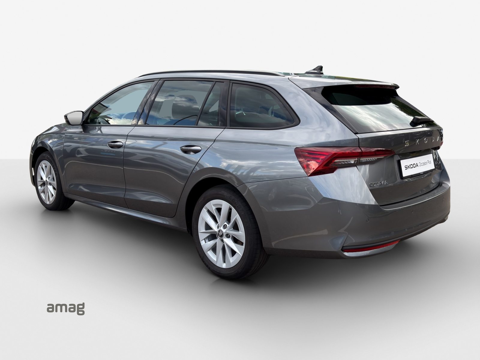 SKODA Octavia Selection MHEV, Benzin, Occasion / Gebraucht, Automatik - 3