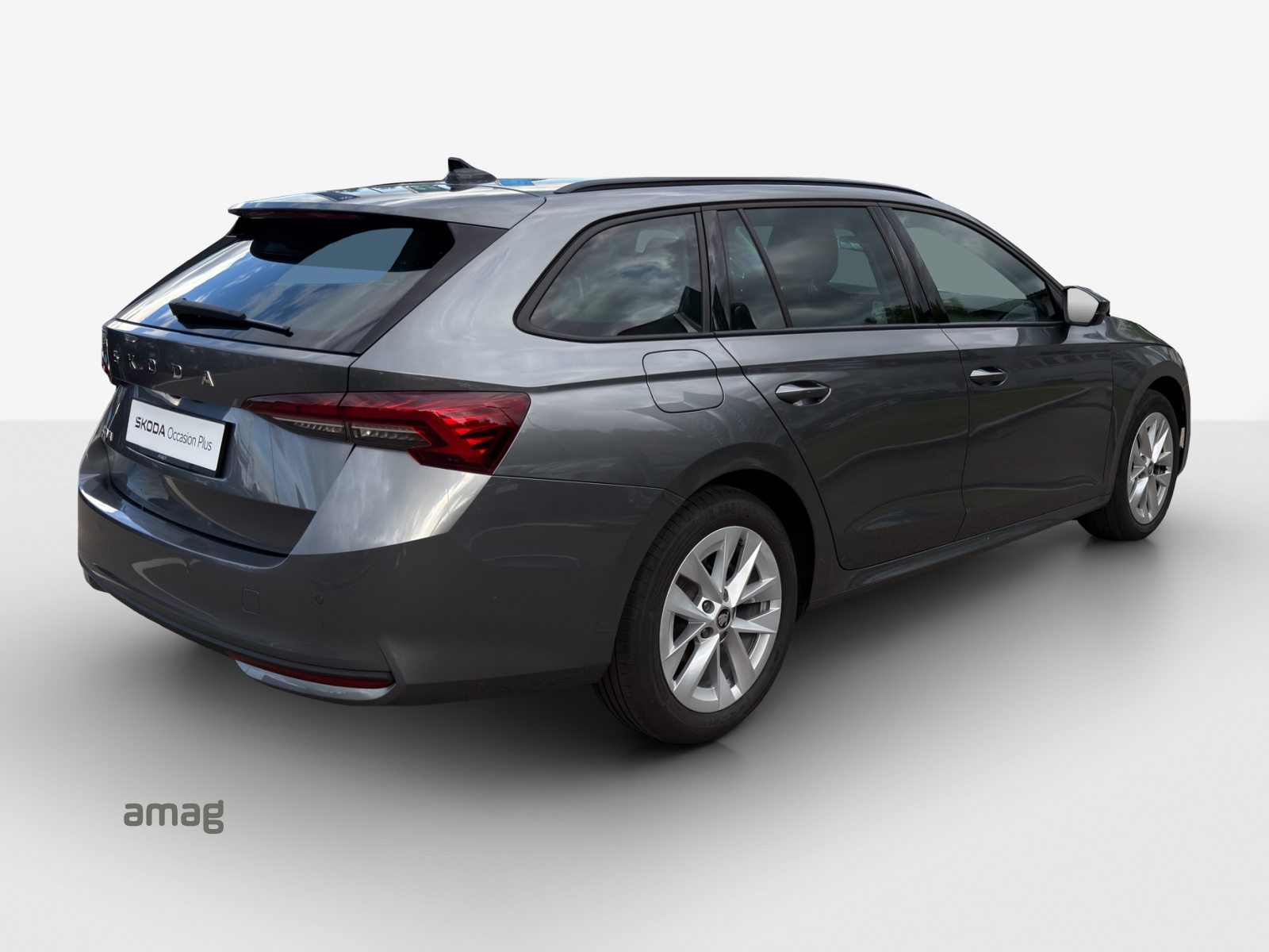 SKODA Octavia Selection MHEV, Benzin, Occasion / Gebraucht, Automatik - 5