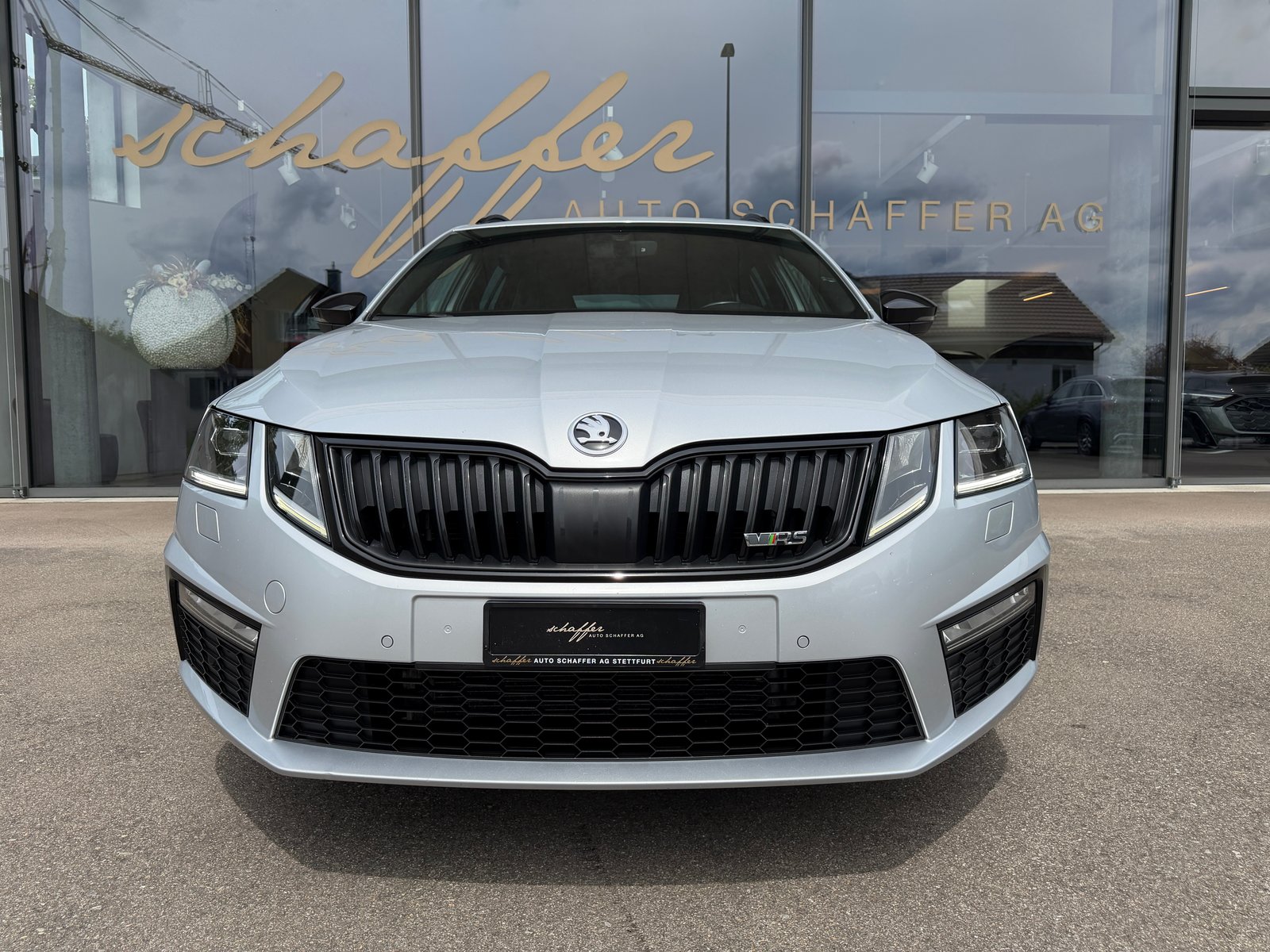 SKODA Octavia Combi 2.0 TSI RS DSG, Benzin, Occasion / Gebraucht, Automatik - 3