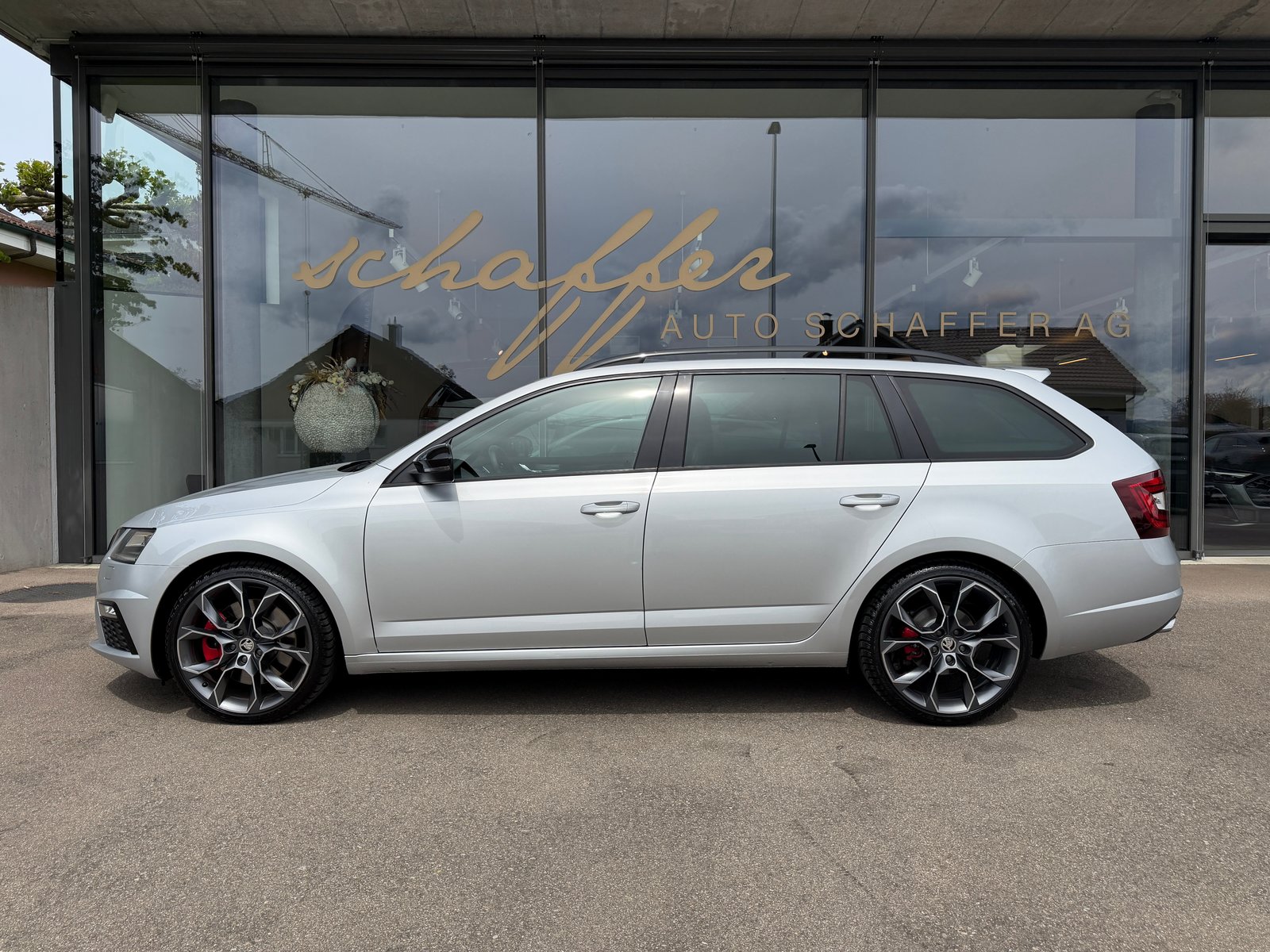 SKODA Octavia Combi 2.0 TSI RS DSG, Benzin, Occasion / Gebraucht, Automatik - 5