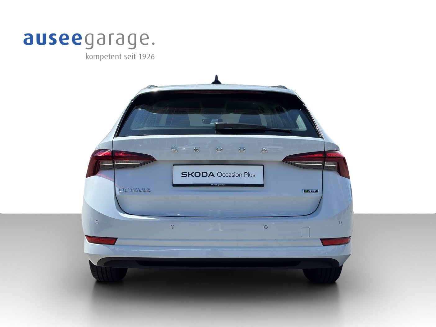 SKODA Octavia Combi 1.5 TSI Ambition DSG, Mild-Hybrid Benzin/Elektro, Occasion / Gebraucht, Automatik - 2