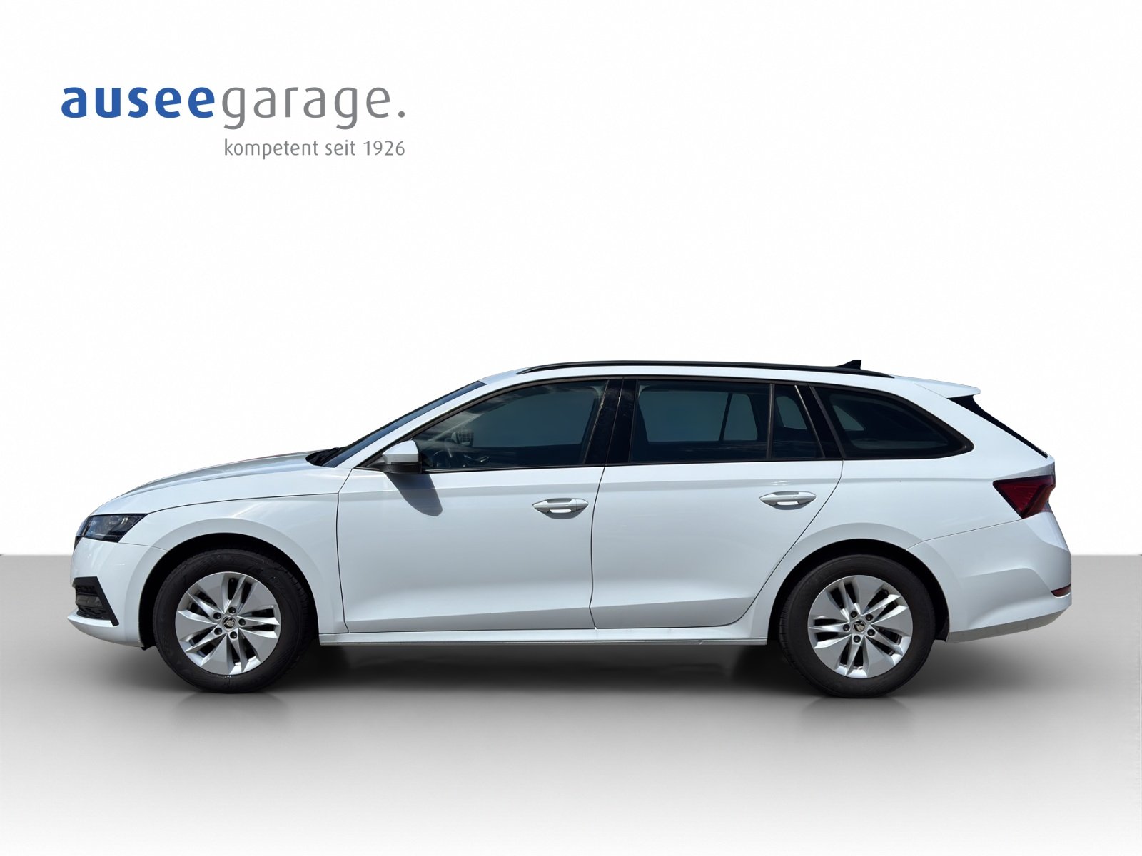 SKODA Octavia Combi 1.5 TSI Ambition DSG, Mild-Hybrid Benzin/Elektro, Occasion / Gebraucht, Automatik - 3