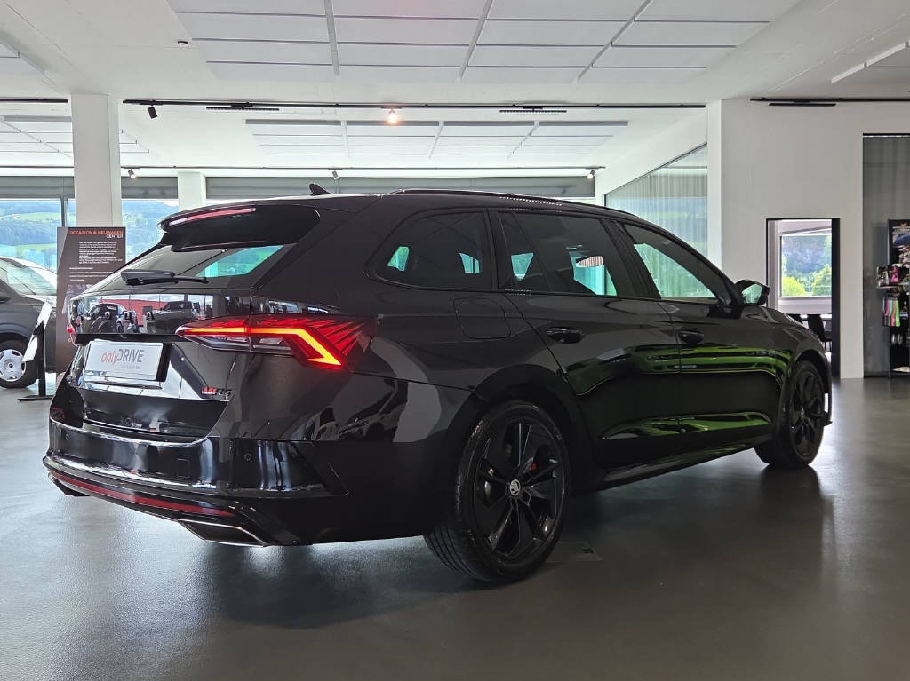 SKODA Octavia Combi 2.0 TSI RS DSG, Benzina, Occasioni / Usate, Automatico - 4