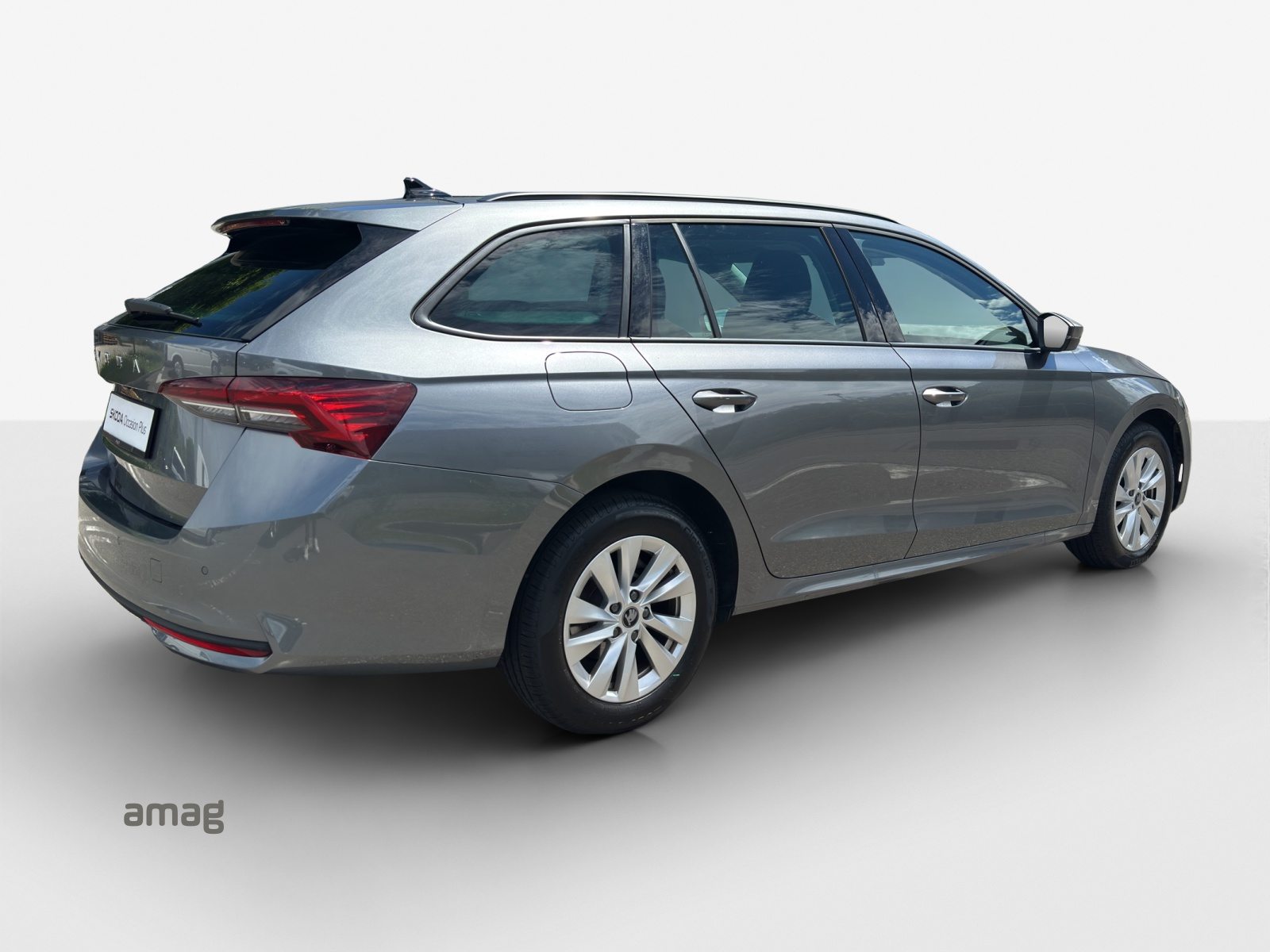 SKODA Octavia Ambition, Diesel, Occasioni / Usate, Automatico - 6