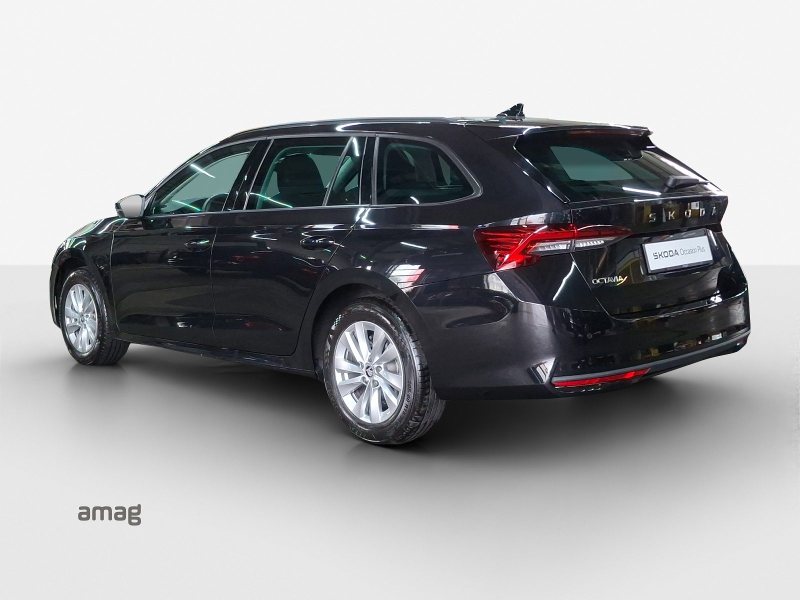 SKODA Octavia Selection, Diesel, Occasion / Gebraucht, Automatik - 3