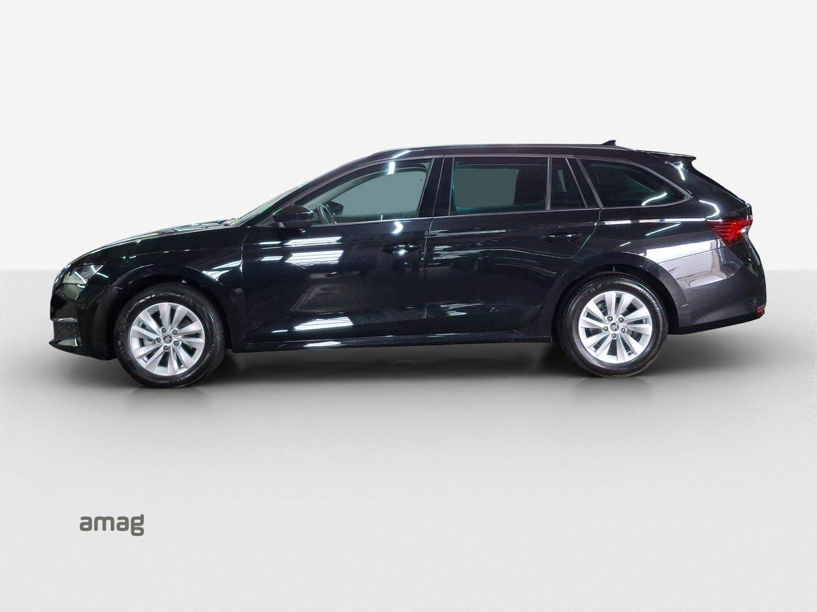 SKODA Octavia Selection, Diesel, Occasion / Gebraucht, Automatik - 2